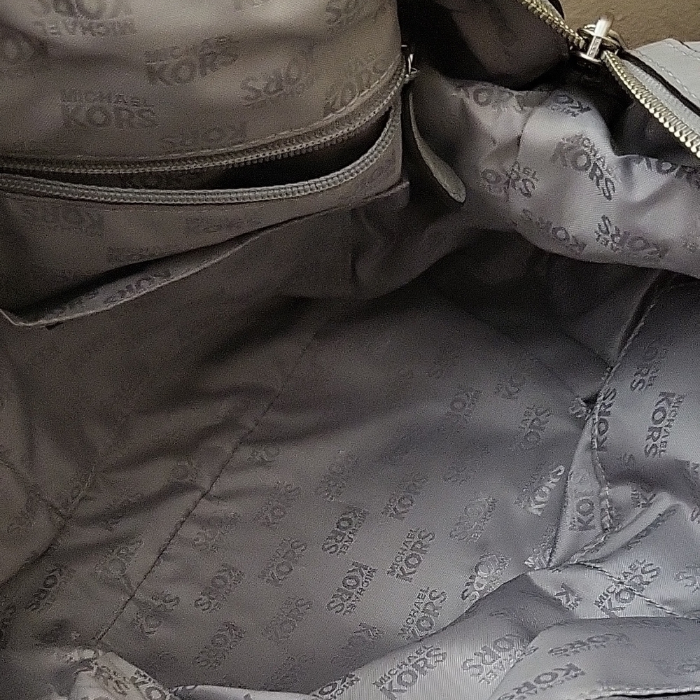 Michael Kors Light Gray Satchel and Wallet Set - Picture 7 of 10